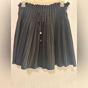 Zara‎ Black Mini Skirt / Skort Size S